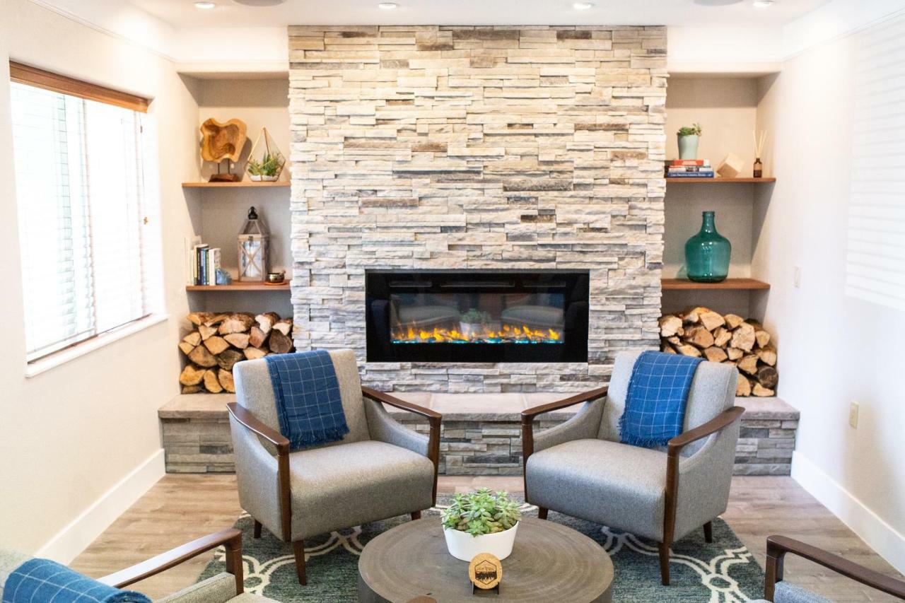 Inn At Mount Shasta Ngoại thất bức ảnh